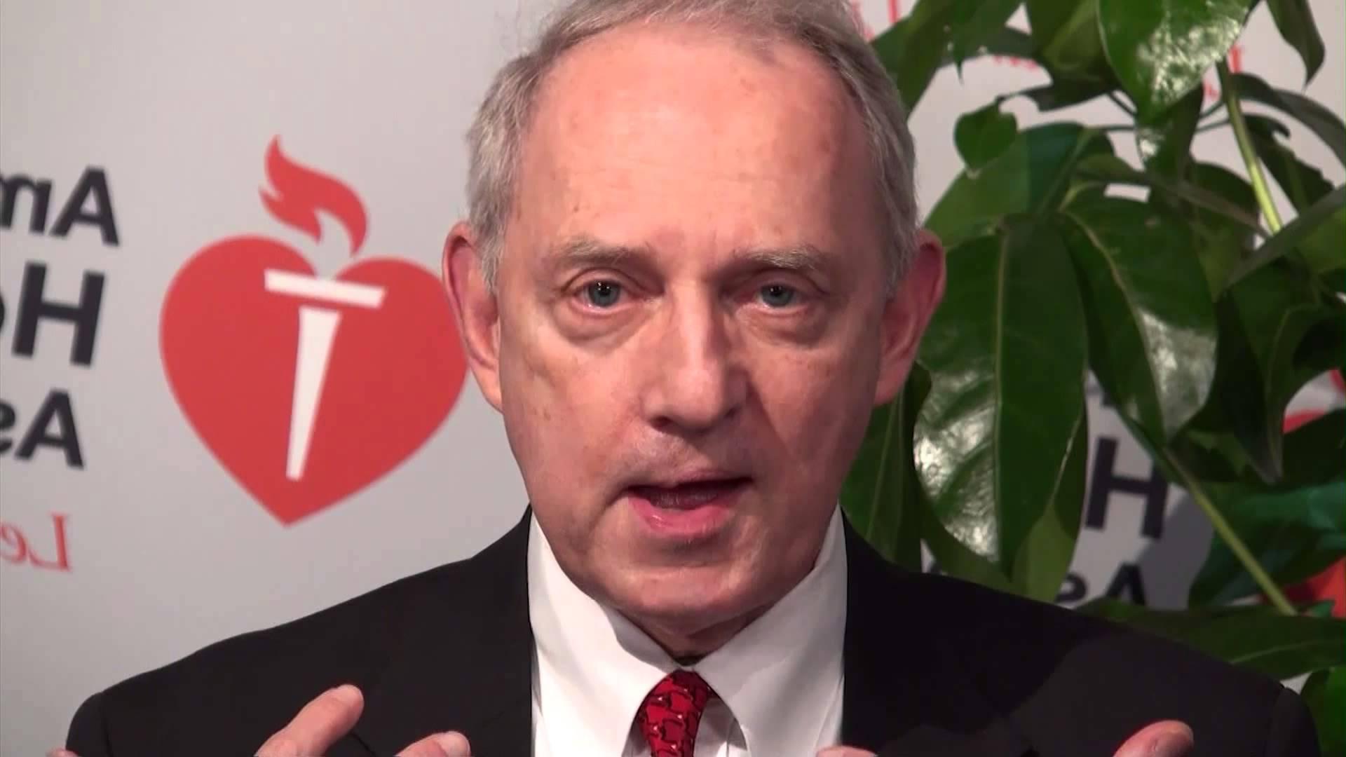 Dr. Robert Bonow on Heart Valve Disease Symptoms